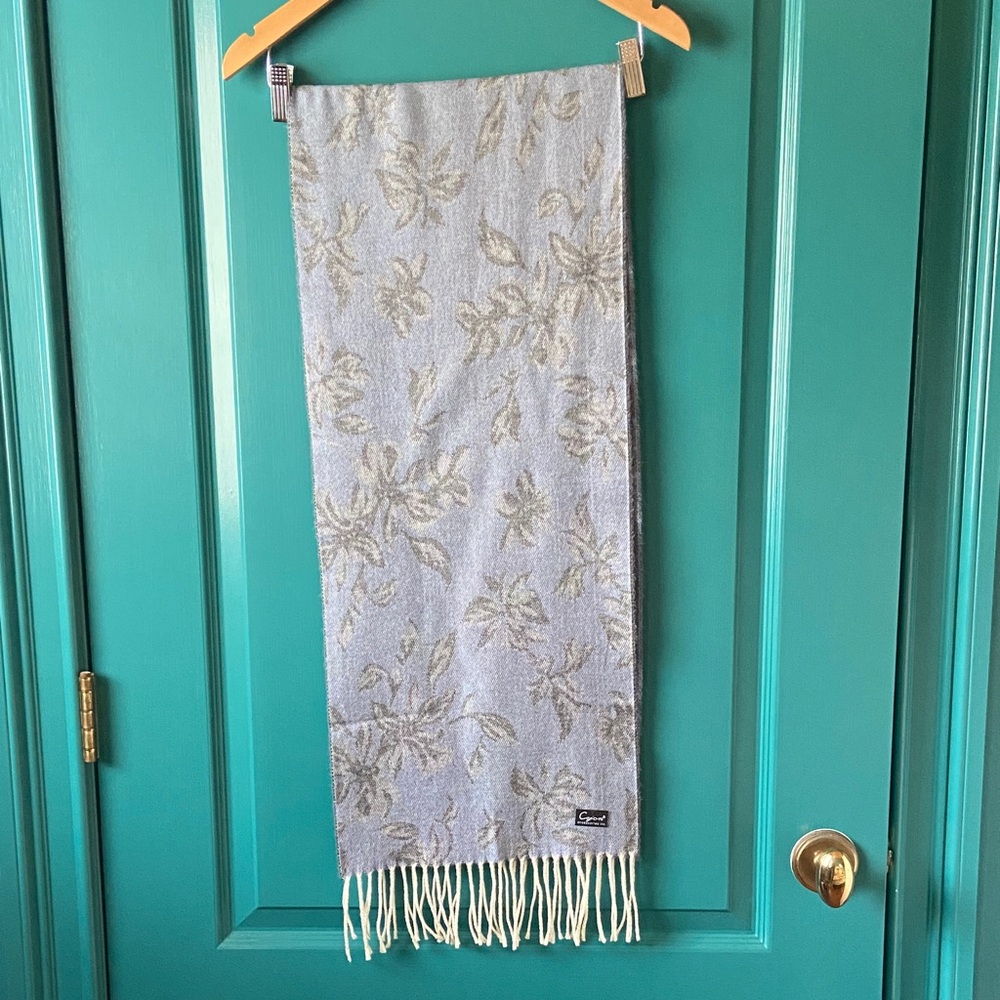 CEJON SCARF / MADE IN ITALY NWOT